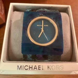 NWT MK Watch
